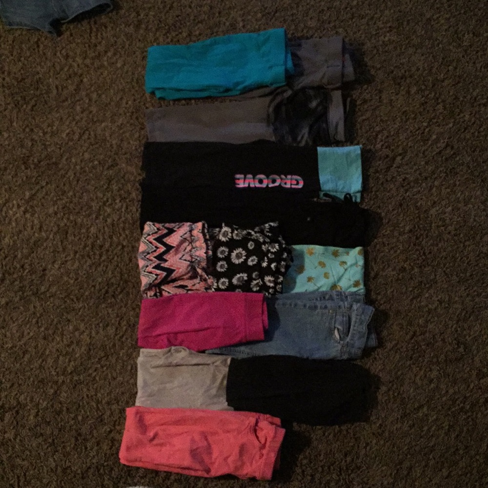Lot of girls size 6-8 pants